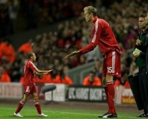 crouch bellamy-thumb.jpg
