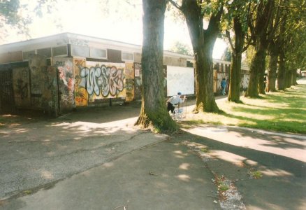 Millhouses park O May 1993.jpg