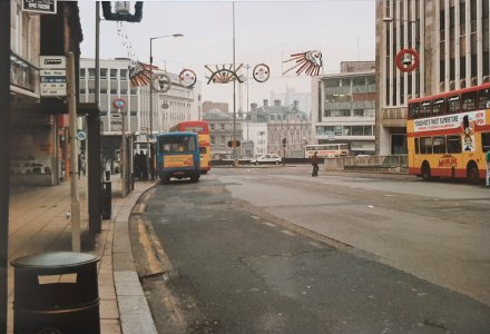 High Street Oct 1991.jpg
