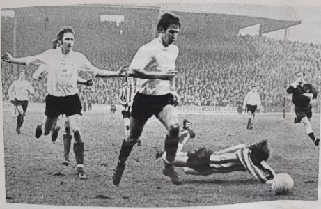 Lutonpenalty.jpg