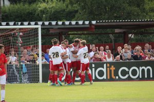 CalvertLewinCelebrates_7482.jpg CalvertLewinCelebrates_7482.jpg