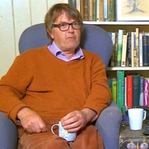gogglebox-uk-giles-and-mary-1587760638.jpg