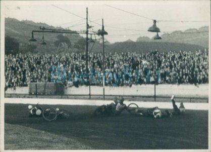 No 5-Sheffield Speedway 4 rider crash.jpg
