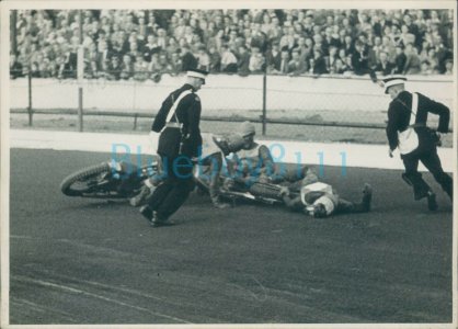 No 9 Sheffield Speedway 1950 aftermath of 1st bend 1st lap 3 ridercrash this must be before 4t...jpg