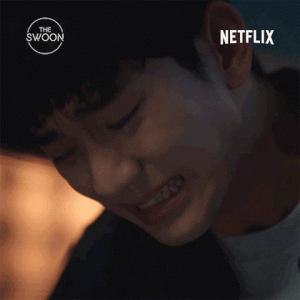 XEUicWoOWDb0ssMmrG.gif
