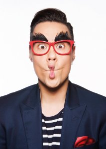 showbiz-red-nose-day-spectacular-celebs-gok-wan.jpg
