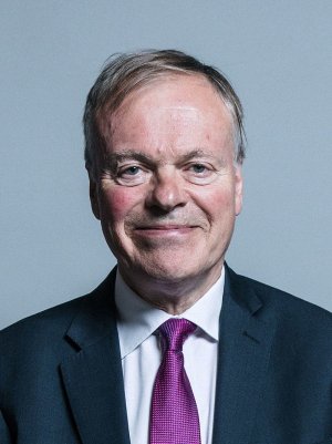 800px-Official_portrait_of_Mr_Clive_Betts_crop_2-800x0-c-default.jpg 800px-Official_portrait_of_Mr_Clive_Betts_crop_2-800x0-c-default.jpg