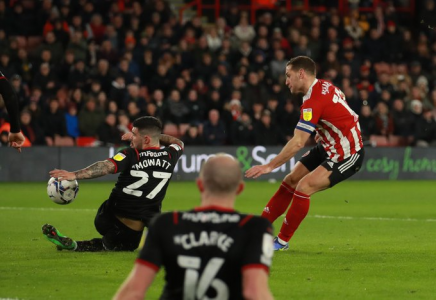 Sheffield United vs West Bromwich Albion _ Twitter (9).png