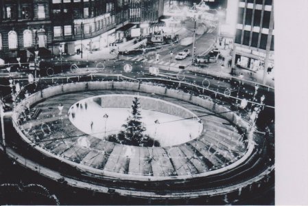 Hole InThe Road-Angel St Christmas.jpg