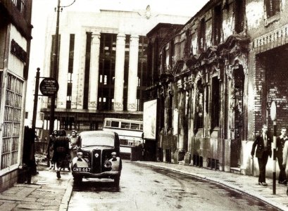 Change Alley 1940's.jpg