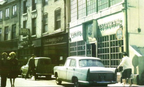 Change Alley 1964.jpg