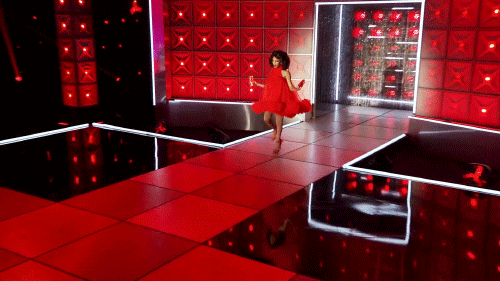 hzvTsV3Cr4w47ttMGj.gif