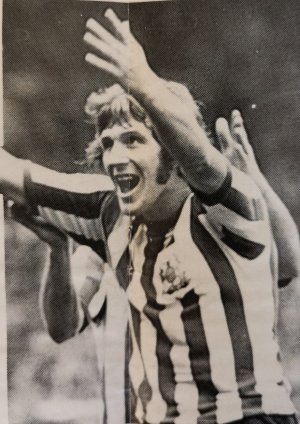 ManU72cele.jpg