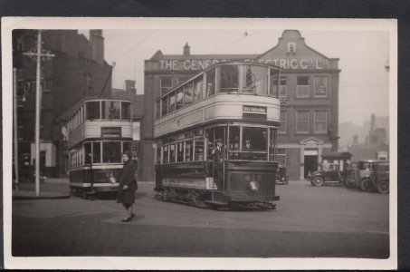 Fitzalan Sq - c1930.jpg