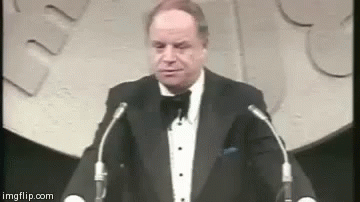 9DE3729A-F5CB-40C3-BAAB-C9831F226DCD.gif