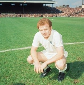 Bremner-pose-00243349-295x300.jpg