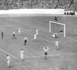 sheffield-united-v-cardiff-city-1925.jpg