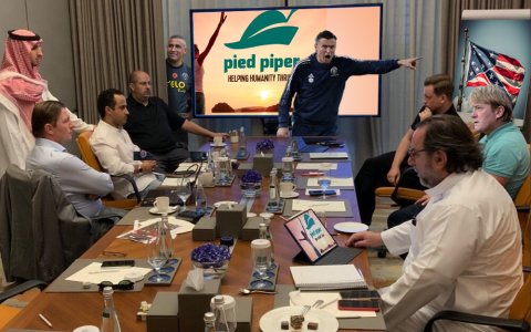 Meeting 2.jpg