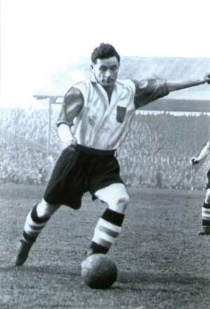 Jimmy Hagan 2_500 Retouched photo showing shirt that never existed.jpg