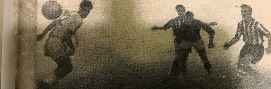 1958-59 Feb18 FAC 5thR H V Arsenal W 3-0 HT1-0 Russell Pace Lewis  Russell scores Billy Hodge...jpeg