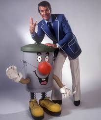 dusty bin.png