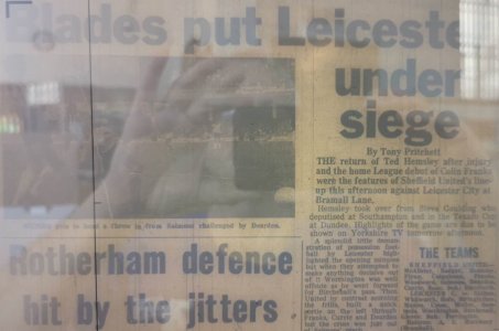 Leic73gu1.jpg Leic73gu1.jpg
