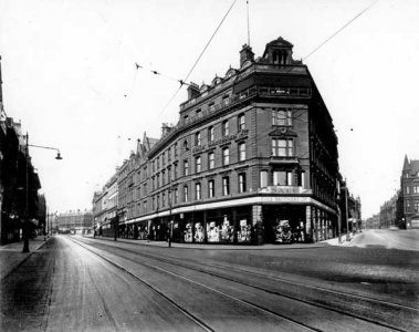 Fargate L-Church St R-Old Coles Corner.jpg