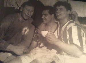 liverpool gk comes into wcfc dressing room to congratulate (tommy younger).jpg