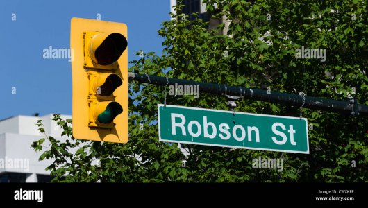 stop-light-and-road-sign-for-robson-street-vancouver-canada-CWXKFE.jpg