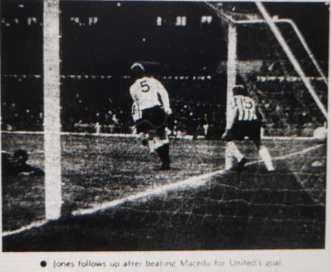 Fulhamh64Jones.jpg