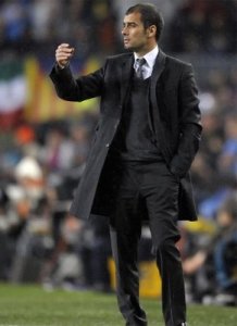 barcelona+real+madrid+pep+josep+guardiola+instructing.jpg