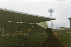 Blades v Pigs - Corner 02.jpg