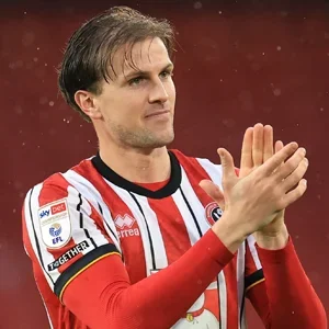 Rob Holding