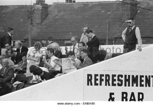 county-championship-1964-yorkshire-v-derbyshire-at-bramall-lane-sheffield-enba80.jpg