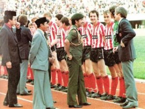 compressed_sultan_sheffield_1983.jpg
