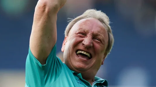 skynews-neil-warnock-manager_6445177-3900433805.webp