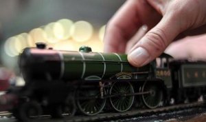 Model-train-574468.jpg