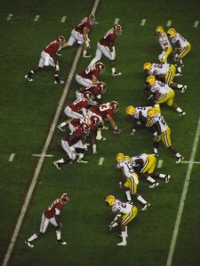 Alabama_on_offense_against_LSU_11-5-2011.jpg