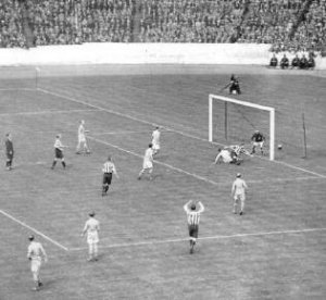 1925+Cup+Final.jpg