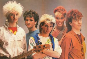 kajagoogoo-look-in-centre-spread-1983-2.jpg kajagoogoo-look-in-centre-spread-1983-2.jpg