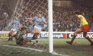sheffield%20united%20home%201990%20to%2091%20action.jpg
