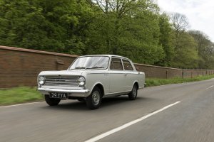 vauxhall-viva HA.jpg