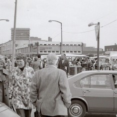 OB_PH0088_EM_moorfootmarket_1970s-235x235.jpg