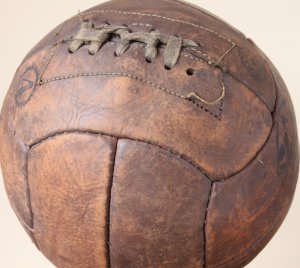 Micky-Vintage-Leather-Football-4.jpg Micky-Vintage-Leather-Football-4.jpg