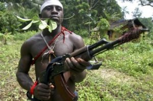 163-Ijaw_militantLrg.jpg 163-Ijaw_militantLrg.jpg