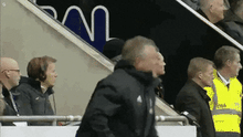 upload_2019-3-1_15-16-50.gif upload_2019-3-1_15-16-50.gif