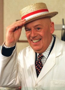 John_Savident-290x400.jpg