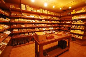 biggest-walk-in-humidor.jpg