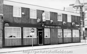 Suffolk Rd-Norfolk Arms rebuilt late 50's-Shoreham St Tram Depot tower&kennings Garage behind R.jpg