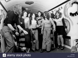soccer-league-liner-kick-off-disco-coach-G7FBKE.jpg
